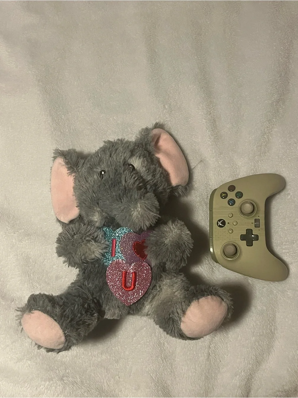 N/A soft gray